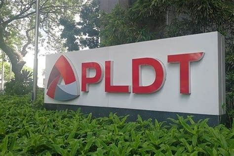 pldt buys sky cable|PLDT takes over Sky Cable’s internet business.